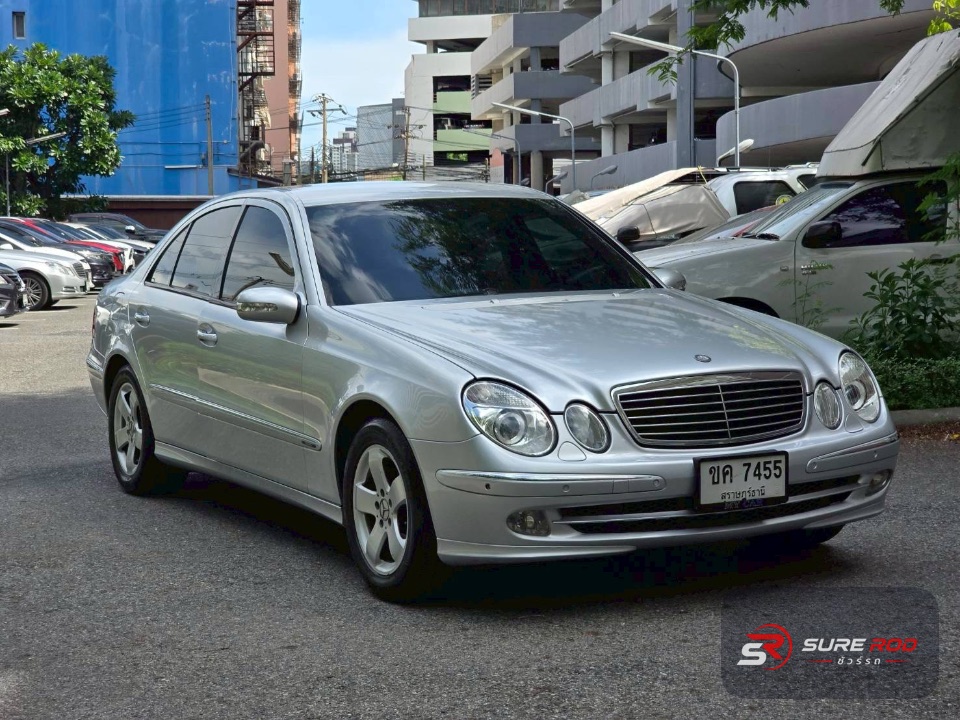 Mercedes-Benz E240 ปี 2005